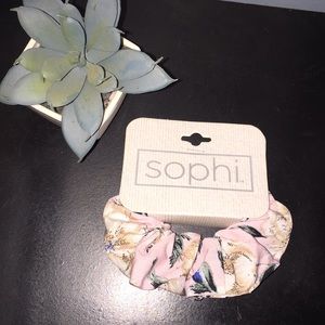 ▫️sophi scrunchie